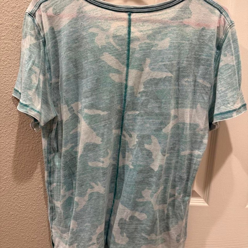 Free People green and white camo tee . Size medium